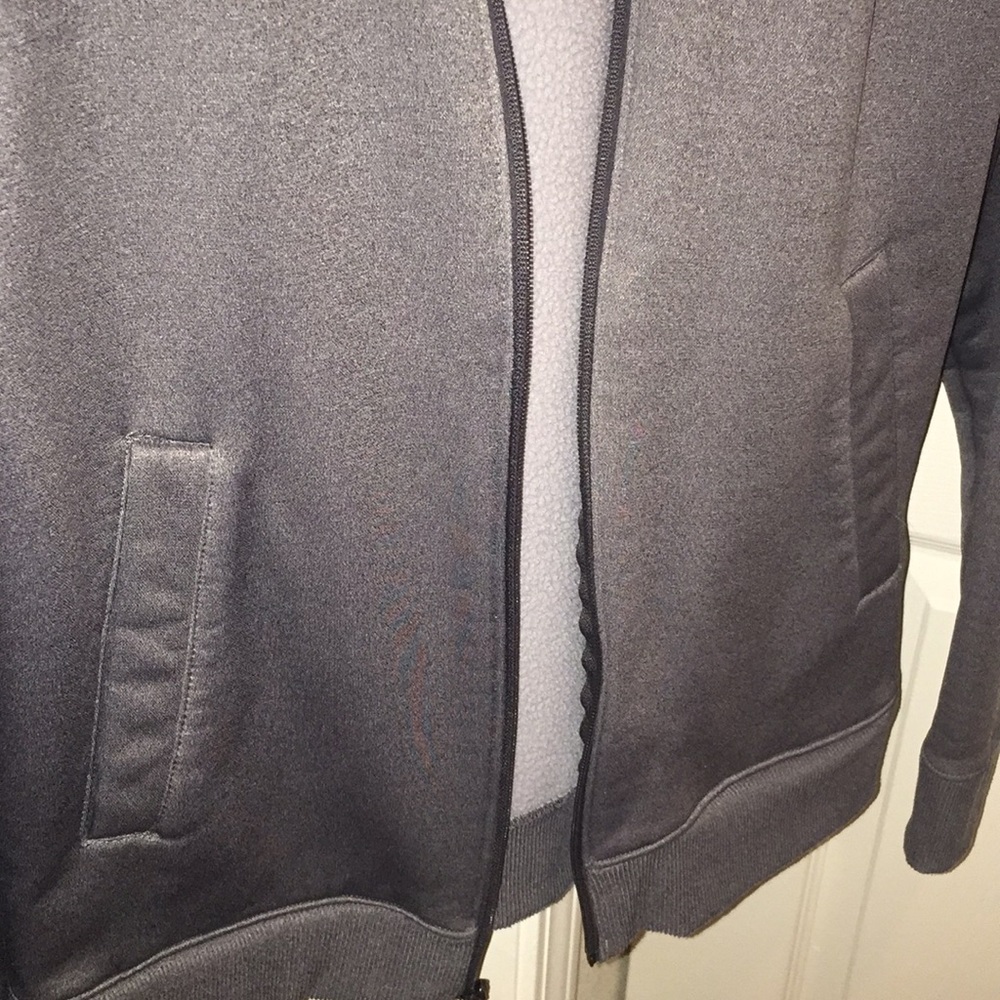 Jacket - Picture 4 of 5